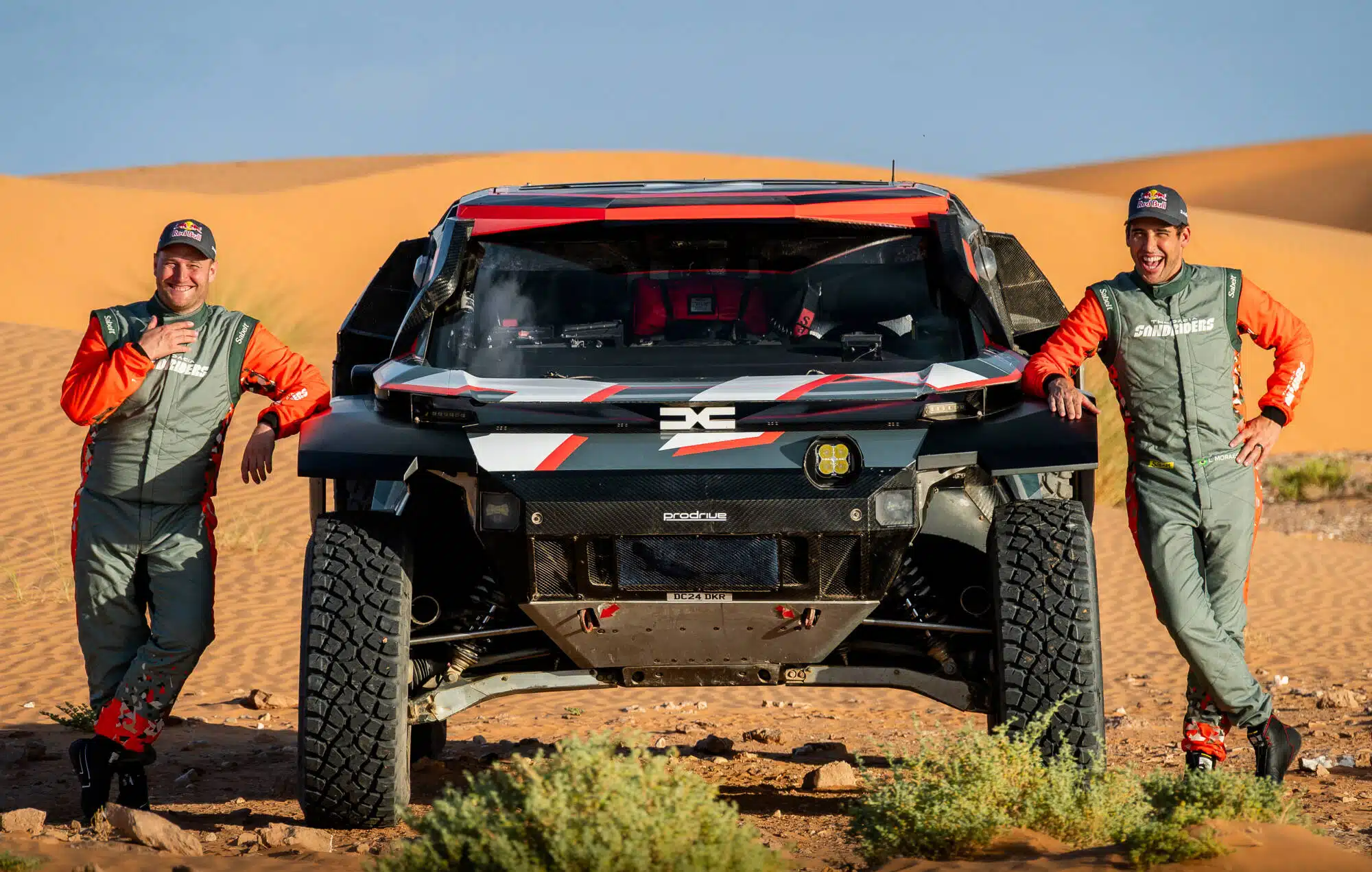 Lire la suite à propos de l’article Lucas Moraes et Dennis Zenz rejoignent l’équipe pour le Dakar 2026