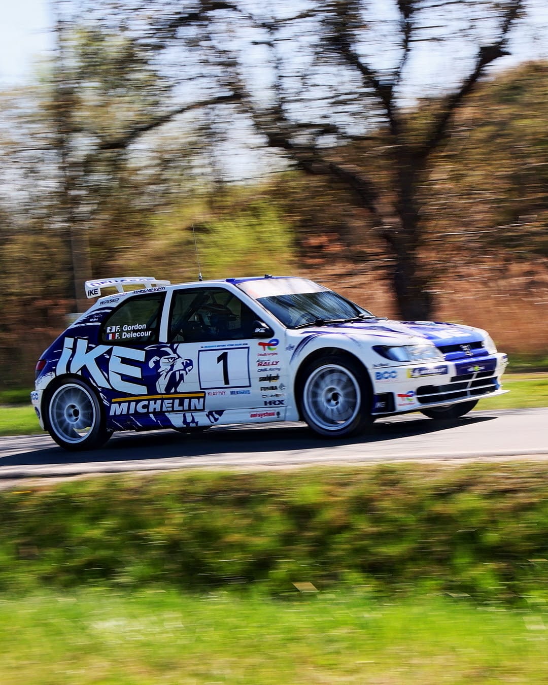 Lire la suite à propos de l’article Ardeca Ypres Historic Rally 2026 : Latvala et Delecour en tête du plateau européen