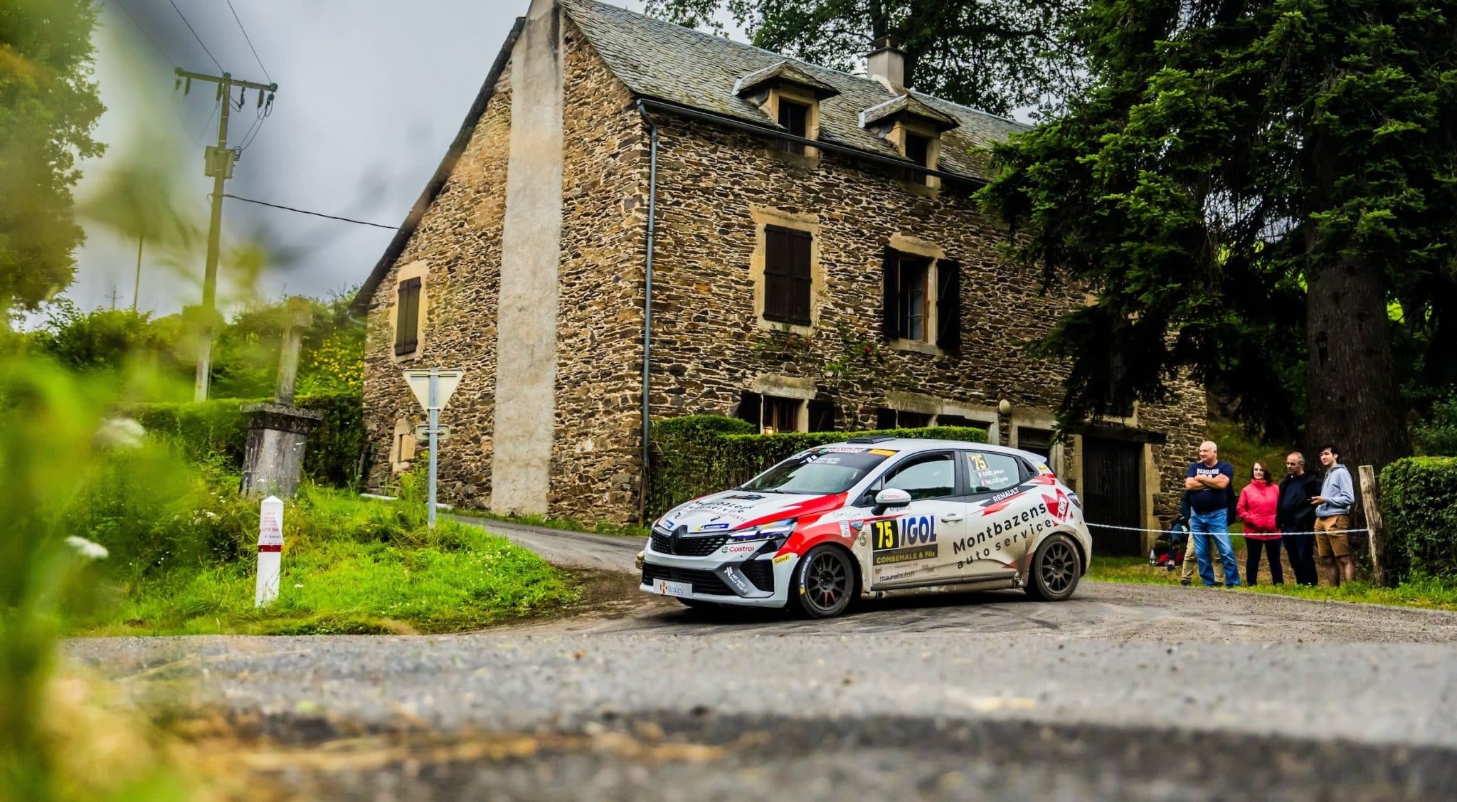 Lire la suite à propos de l’article Clio Trophy France Asphalte : 33 engagés au Rallye du Rouergue